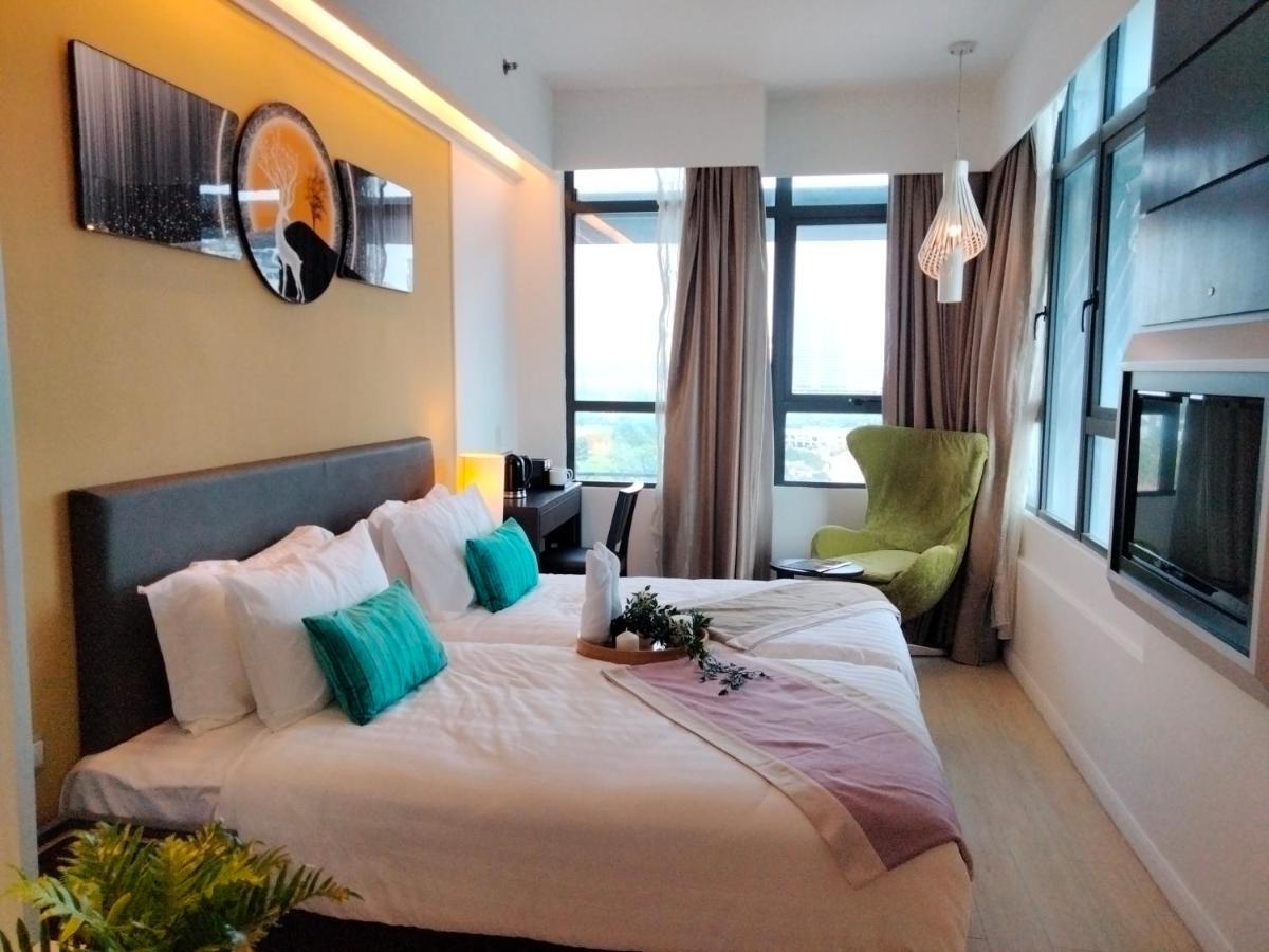 Centrestage Pj By Homebrickz Petaling Jaya Buitenkant foto